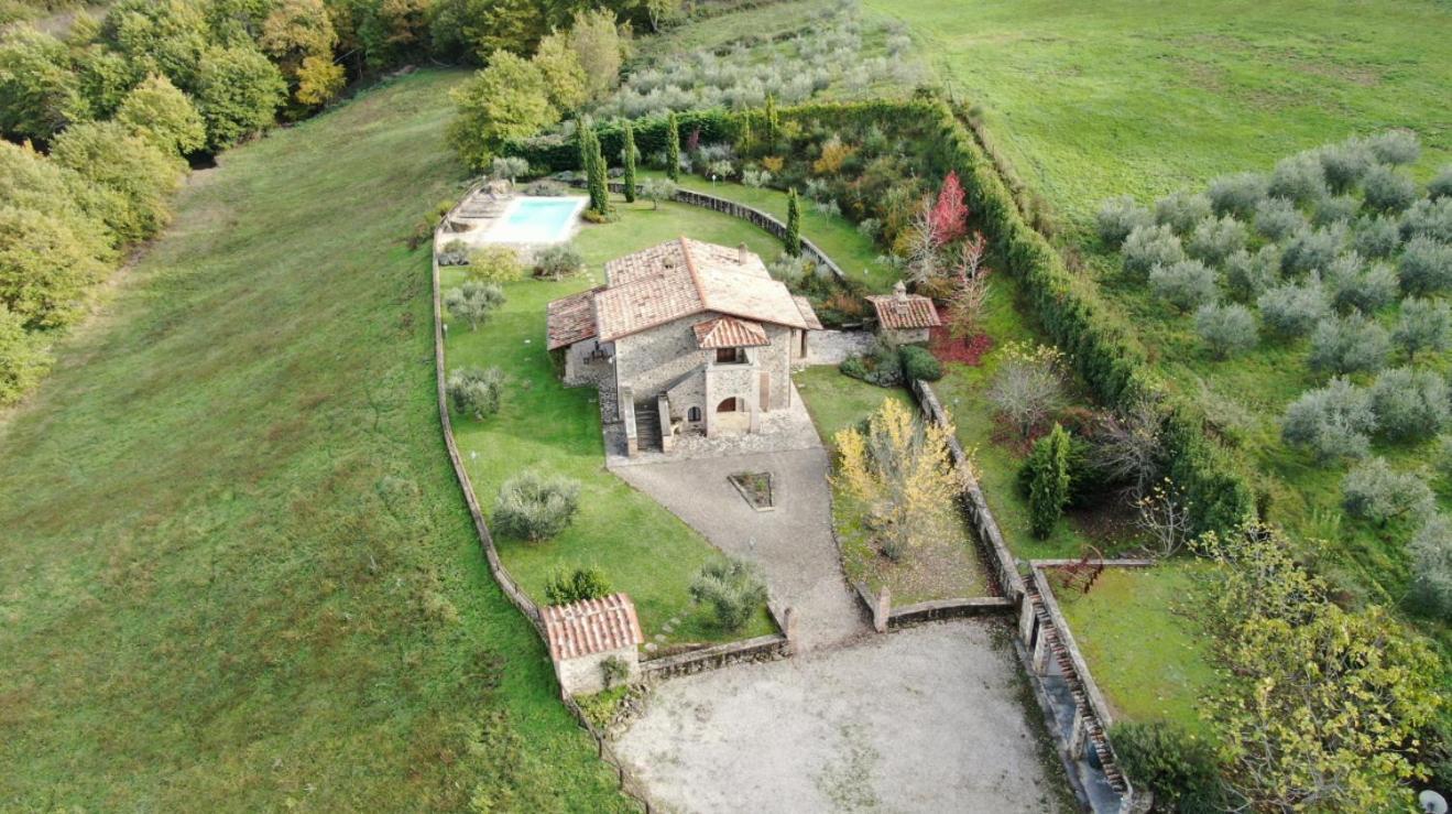 Villa Elisa - Private Pool & Airco Near Reschio Castle Lugnano Екстер'єр фото